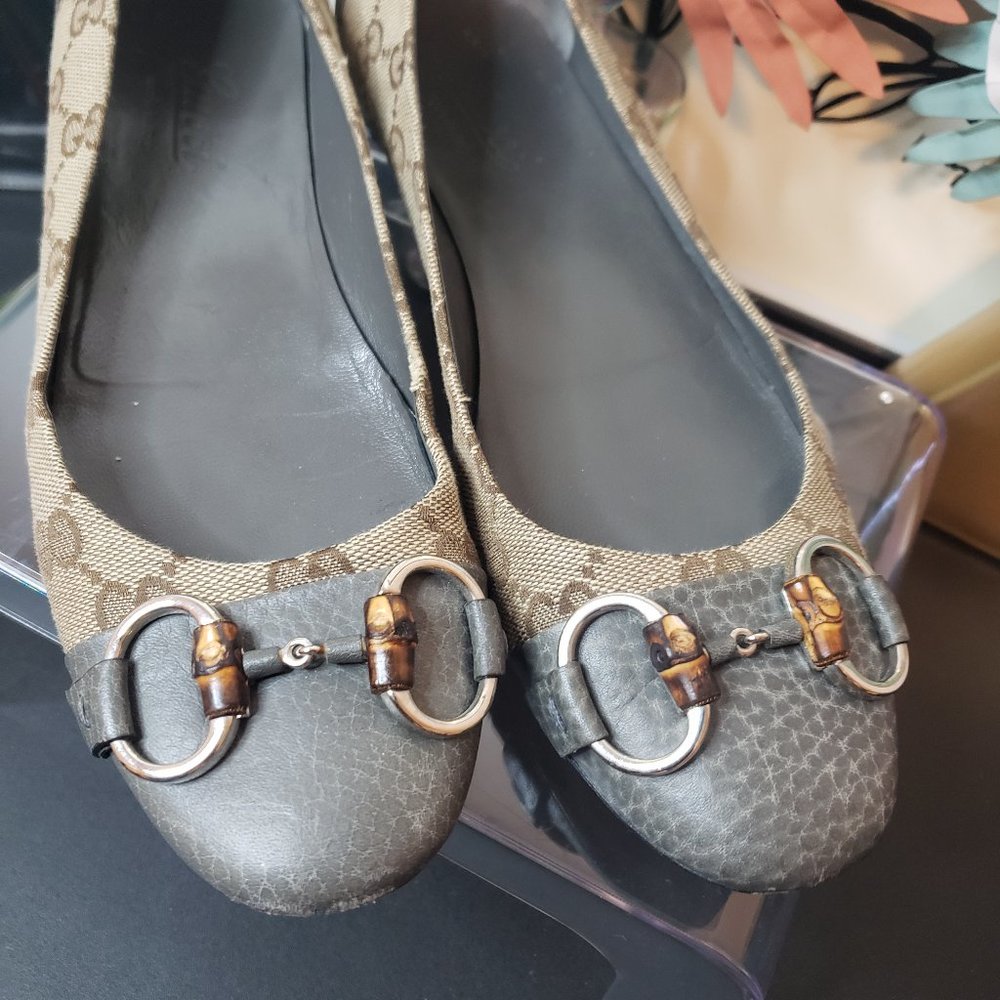 Gucci flats